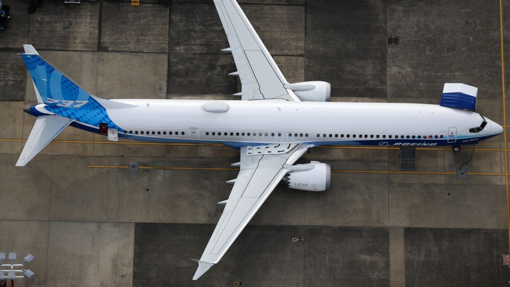 Boeing 737